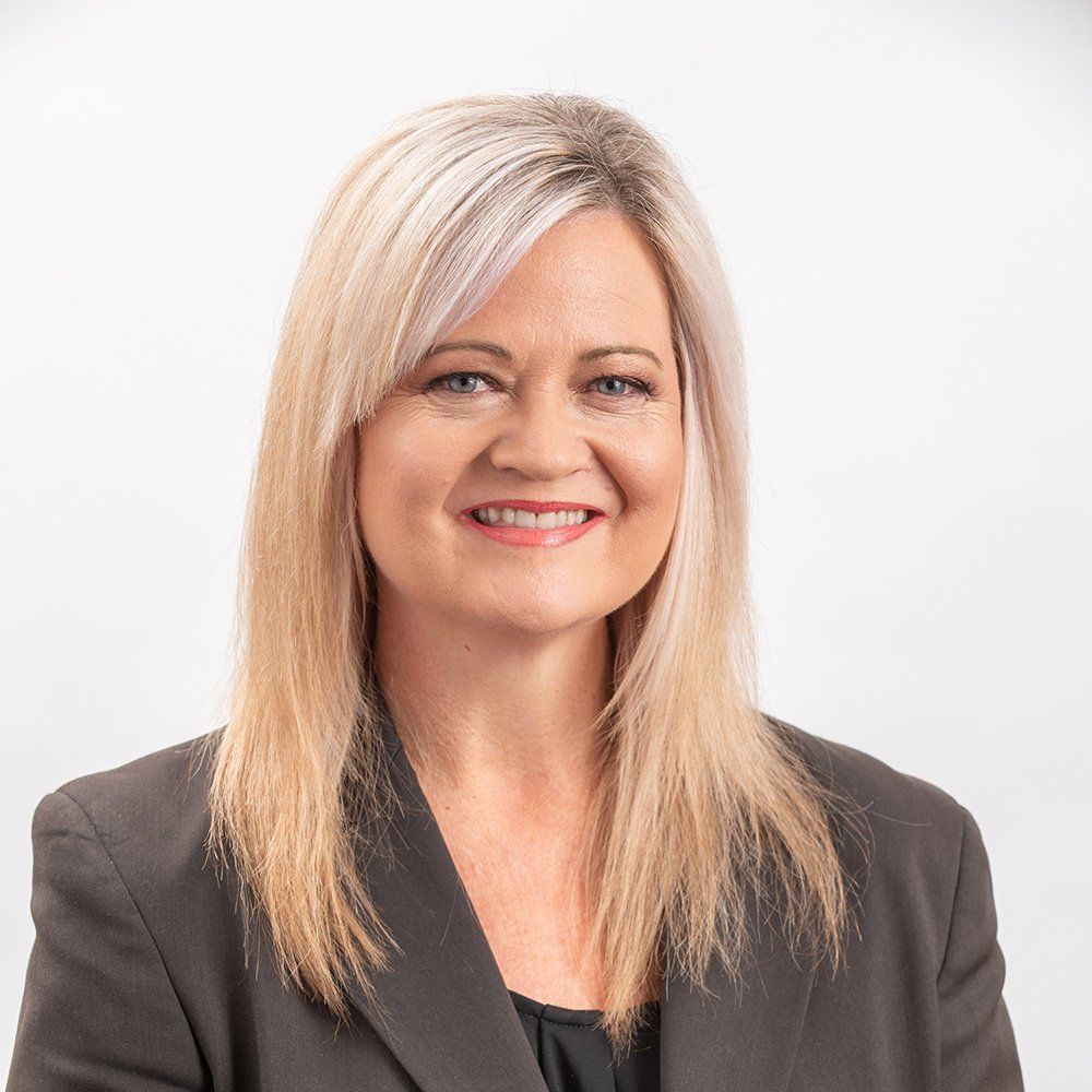 Lisa Stapledon— Adelaide, SA — Adelaide Eye Care